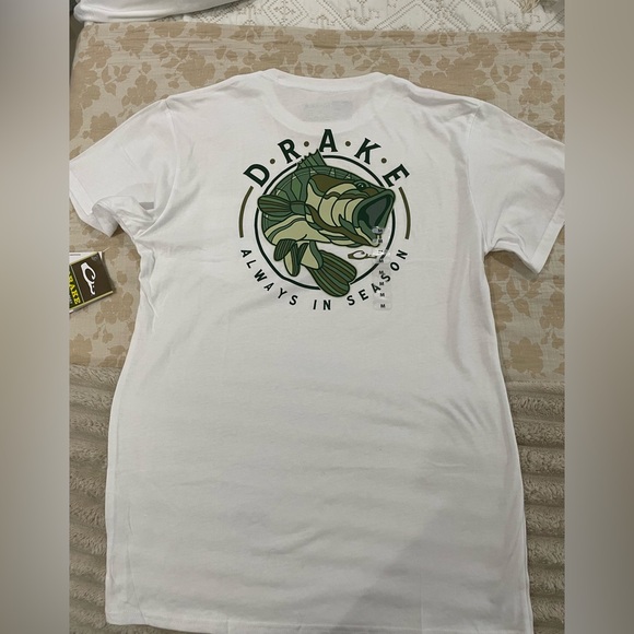 NWT Drake t-shirt-men’s medium - Picture 1 of 2